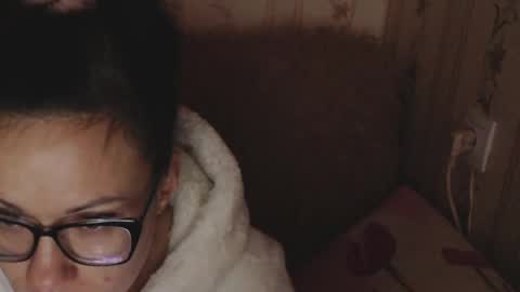 Snapshot of flowercandydoll chatting on 12-25-24, 10:28 say meow and send tip  online show from 12-25-24, 10:28