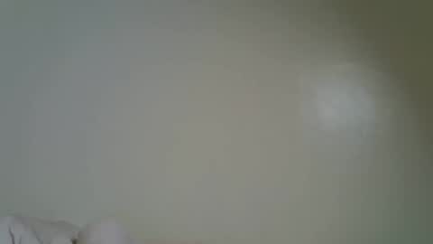 flowerdiva002 online show from 10-28-25, 01:36