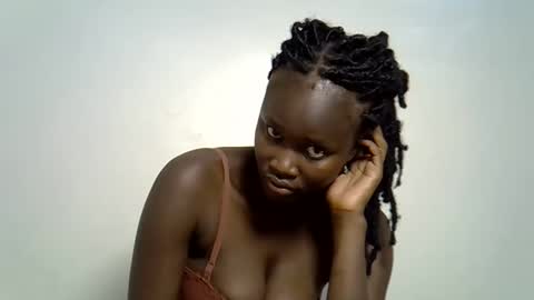 flowerdiva002 online show from 11-09-25, 05:39