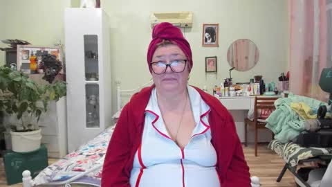 Flowerlower online show from 12-05-25, 05:27