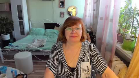 Flowerlower online show from 02-05-26, 06:51