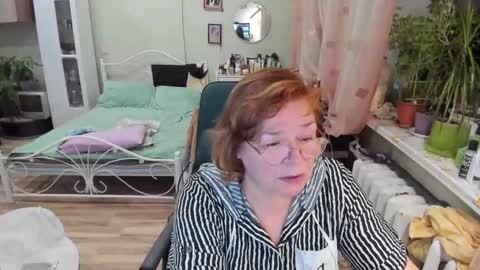 Flowerlower online show from 02-05-26, 06:56