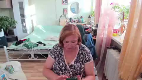 Snapshot of flowerlover8 chatting on 07-09-26, 04:55 Flowerlower online show from 07-09-26, 04:55