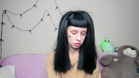 Flower online show from 09-21-25, 04:30