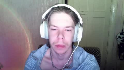 Snapshot of fluffy_boney chatting on 01-17-25, 03:45 Alexey online show from 01-17-25, 03:45