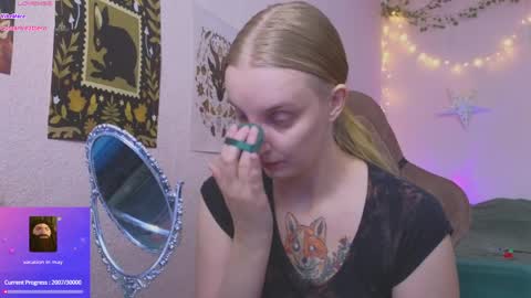 Agatha online show from 04-05-26, 09:39