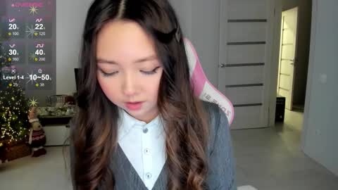 Rose online show from 12-14-25, 04:07