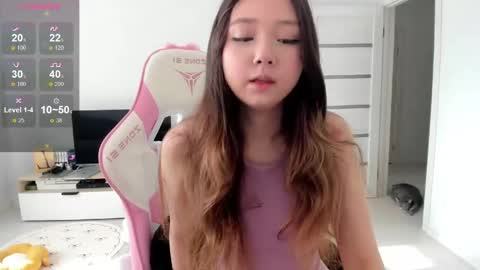 Snapshot of fluffy_rose chatting on 06-09-26, 01:06 Rose online show from 06-09-26, 01:06