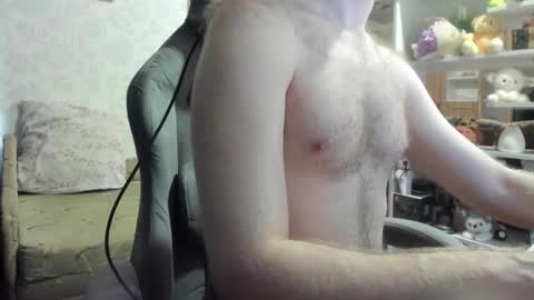 fluffycat  online show from 09-11-25, 09:53