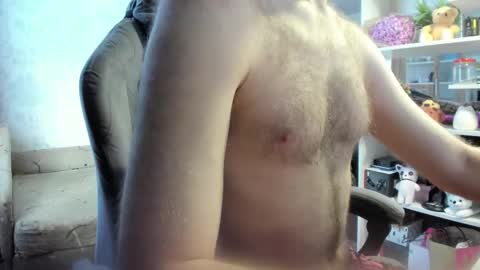 fluffycat  online show from 11-16-25, 09:37