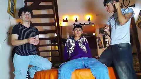 flyckers online show from 11-01-25, 08:22