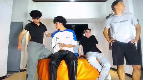 flyckers online show from 11-16-25, 09:42