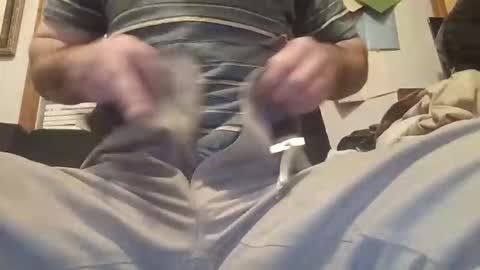 flyyguy69 online show from 12-05-25, 11:41