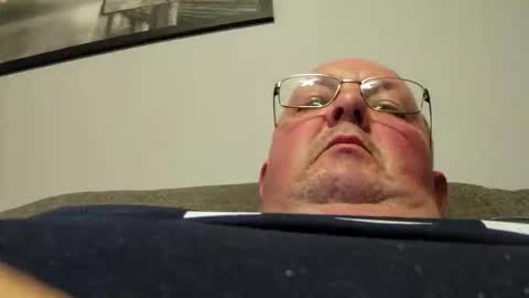 Snapshot of focusfuker chatting on 01-10-26, 11:31 focusfuker online show from 01-10-26, 11:31