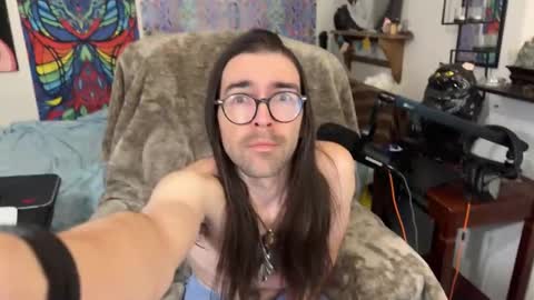 Chris online show from 02-09-25, 11:36