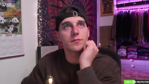 Snapshot of folleti7 chatting on 01-11-25, 12:12 Folleti online show from 01-11-25, 12:12