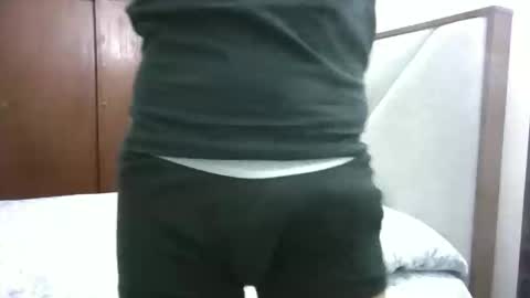 fonzi_flores online show from 02-09-26, 11:47