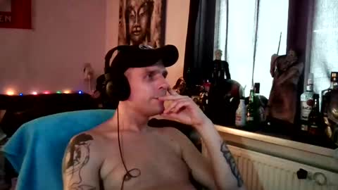 Hard2DaCore22 online show from 06-21-26, 08:06
