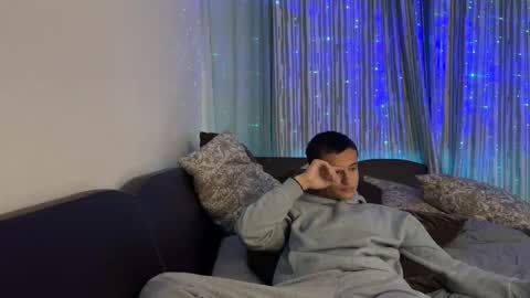 Snapshot of foooxxxi chatting on 09-18-25, 08:00 foooxxxi online show from 09-18-25, 08:00