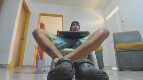 foot_master777 online show from 01-23-25, 02:28