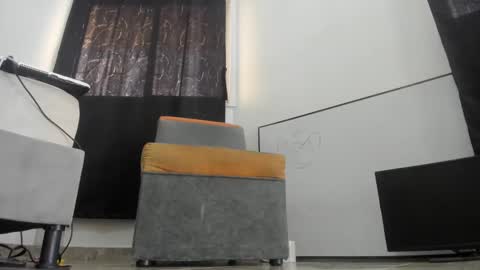 foot_master777 online show from 01-30-25, 02:04