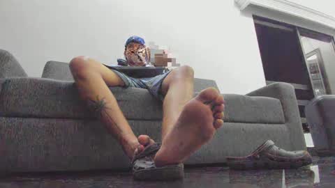 foot_master777 online show from 02-14-25, 04:37