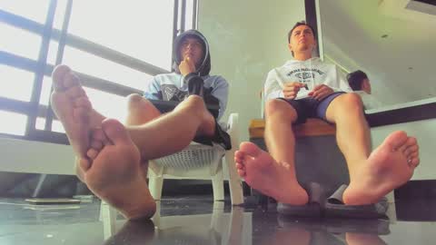 foot_master777 online show from 02-21-25, 04:16