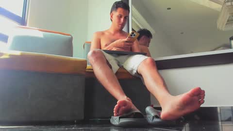 foot_master777 online show from 03-03-25, 06:44
