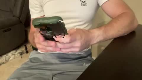 Snapshot of footjobfetishes chatting on 11-07-25, 04:40 footjobfetishes online show from 11-07-25, 04:40