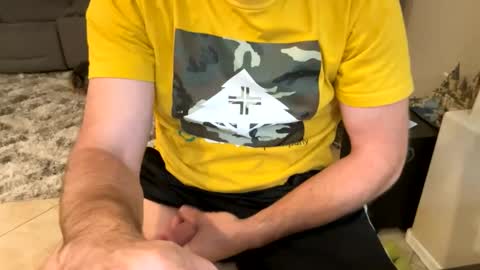 Snapshot of footjobfetishes chatting on 01-13-26, 06:13 footjobfetishes online show from 01-13-26, 06:13