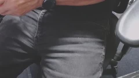 Snapshot of footman669 chatting on 10-13-25, 07:36 Foot online show from 10-13-25, 07:36