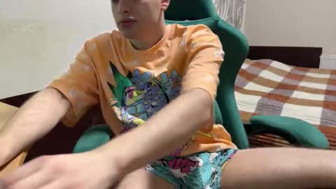 Alex online show from 02-11-26, 01:16