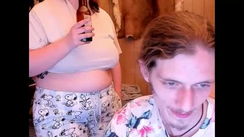 Snapshot of forest_royalty chatting on 10-10-25, 02:54 Forest Royalty online show from 10-10-25, 02:54