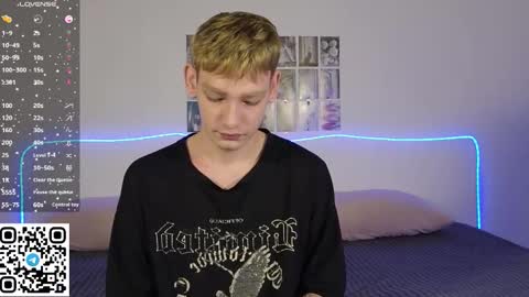 Snapshot of forever_eren chatting on 02-19-26, 01:01 forever_eren online show from 02-19-26, 01:01