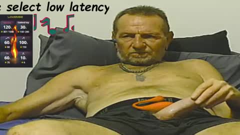 Snapshot of forexxxx_man chatting on 06-18-26, 01:06 doc online show from 06-18-26, 01:06