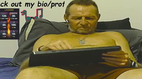 Snapshot of forexxxx_man chatting on 06-22-26, 09:50 doc online show from 06-22-26, 09:50