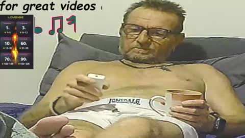 Snapshot of forexxxx_man chatting on 07-13-26, 01:08 doc online show from 07-13-26, 01:08
