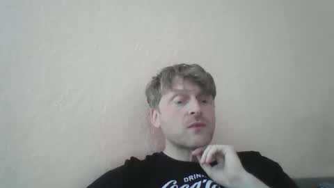 Snapshot of forgotten_lover chatting on 04-24-26, 08:39 forgotten_lover online show from 04-24-26, 08:39