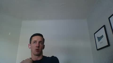 Snapshot of forthie4 chatting on 01-08-25, 06:52 Forthie4 online show from 01-08-25, 06:52