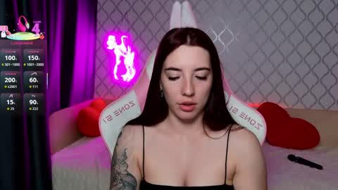 Lily online show from 05-13-26, 11:00