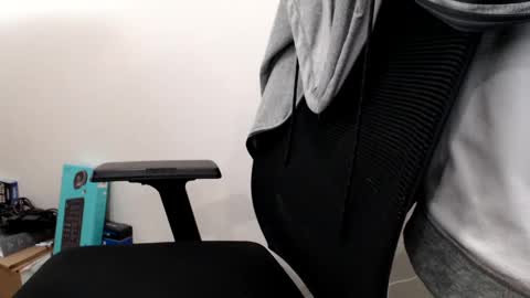 foster19422002 online show from 01-03-25, 05:42