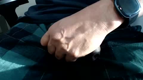 foster19422002 online show from 01-17-25, 08:00