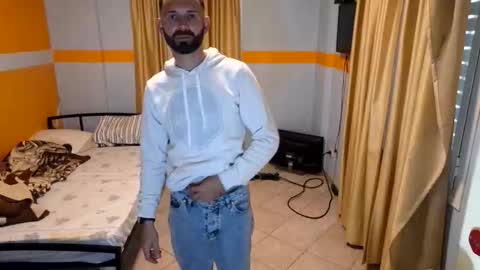 fotinakisdionisis696540 online show from 10-16-25, 12:39