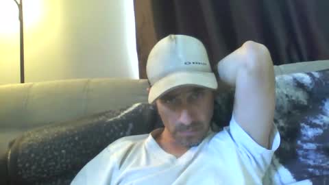 fouraide42 online show from 12-13-24, 04:38