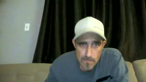 fouraide42 online show from 12-19-25, 04:30