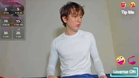 Snapshot of fox_prince_ chatting on 08-01-26, 08:57 fox_prince_ online show from 08-01-26, 08:57