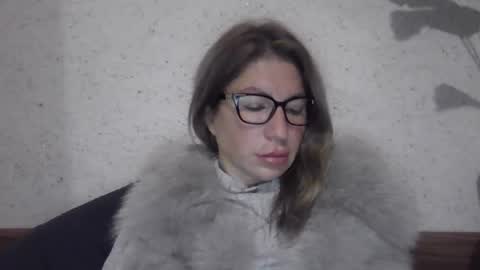 fox_red_lady7 online show from 12-02-24, 10:34