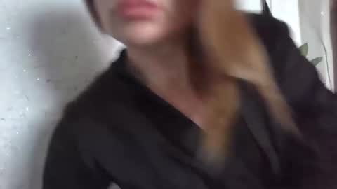 fox_red_lady7 online show from 02-02-25, 08:35