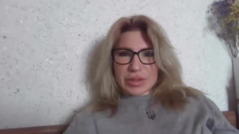 fox_red_lady7 online show from 03-07-26, 07:27