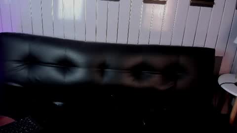 Snapshot of fox_white_ chatting on 06-27-26, 12:22 . FOX WHITE . online show from 06-27-26, 12:22